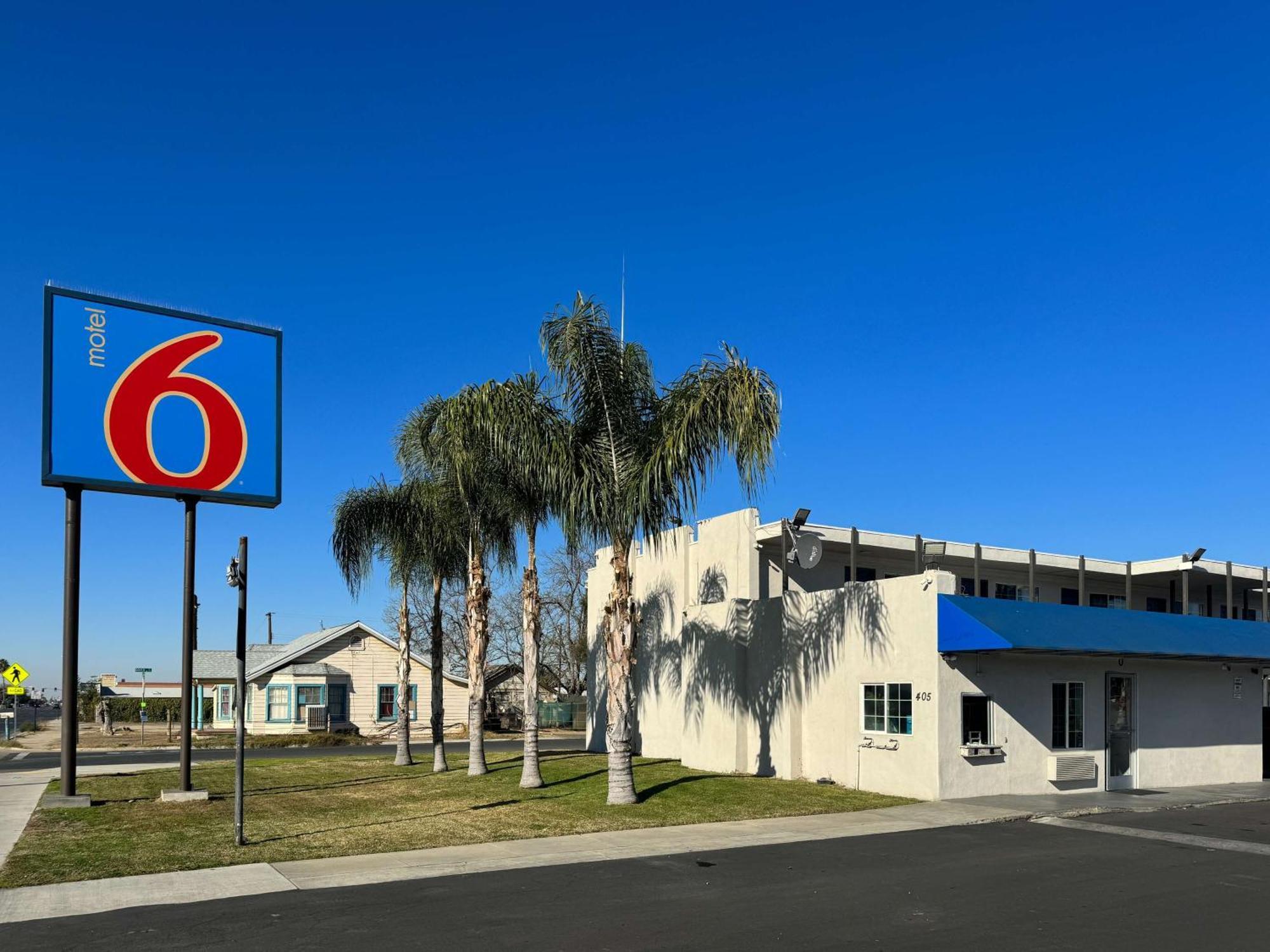 Motel 6-Delano, Ca Екстер'єр фото